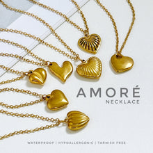 Amorè Necklace
