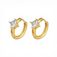 Clara Huggie Earring Earrings