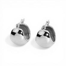 Maxi Bold Huggie Earring Earrings