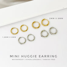 Mini Huggie Earring Earrings