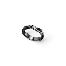 Molten Twist Ring Ring