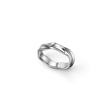 Molten Twist Ring Ring