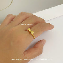 Ribbon Band Ring