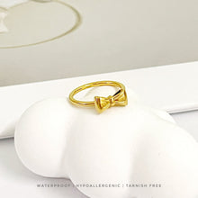 Ribbon Band Ring