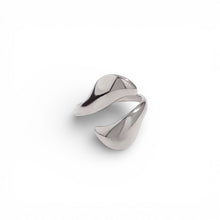 Sculptè Adjustable Ring Ring
