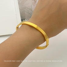 Classic Hinged Bangle Bracelets