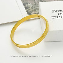 Hammered Hinged Bangle Bracelets