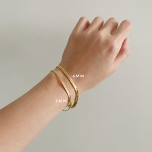 Herringbone Bracelet - Aisha Wong Accessories