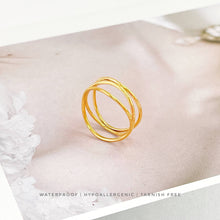 Hollow Line Ring Rings