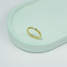 Minimal Zirconia Band Ring Gold Rings