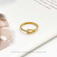 Modern Zirconia Knot Ring Rings